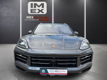 Porsche Cayenne - 2