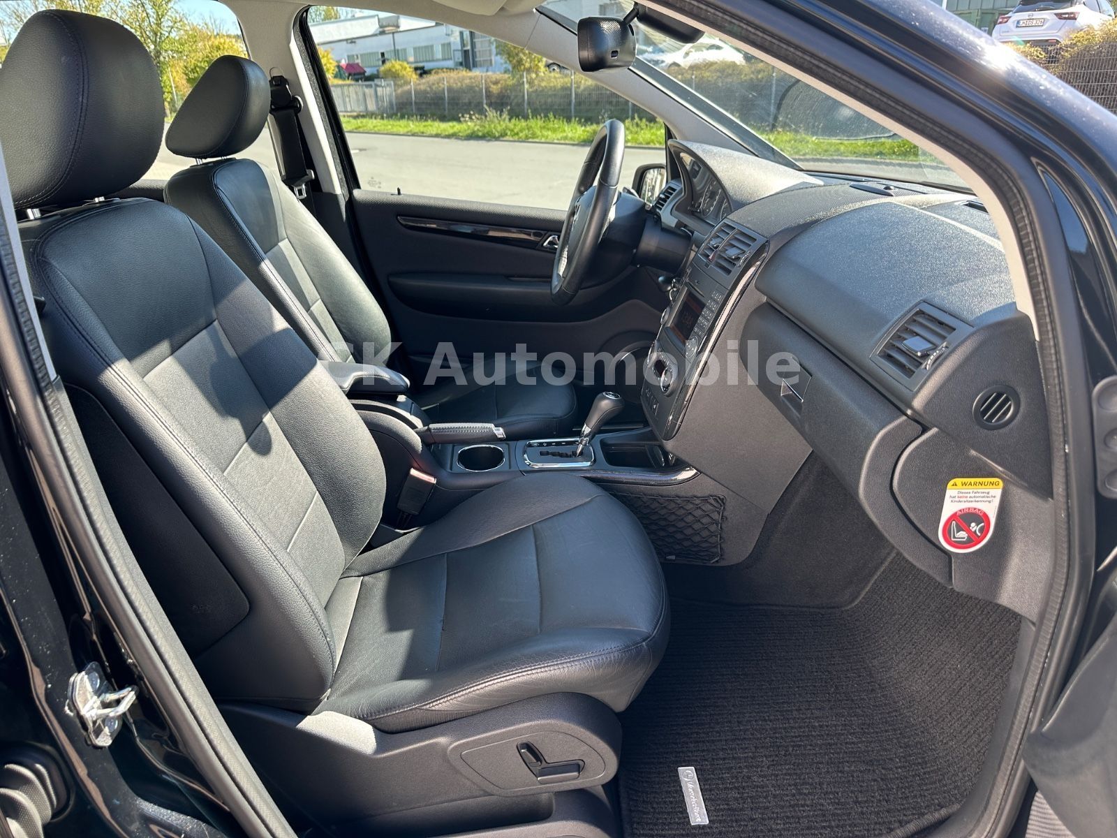 Fahrzeugabbildung Mercedes-Benz A 200 Avantgarde Special Edition/Automatik/Navi