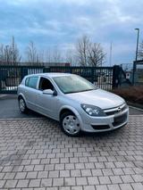 Opel Astra H 1.6 Benziner EZtronic  2 Jah... - Opel Astra aus 2004: 1.6