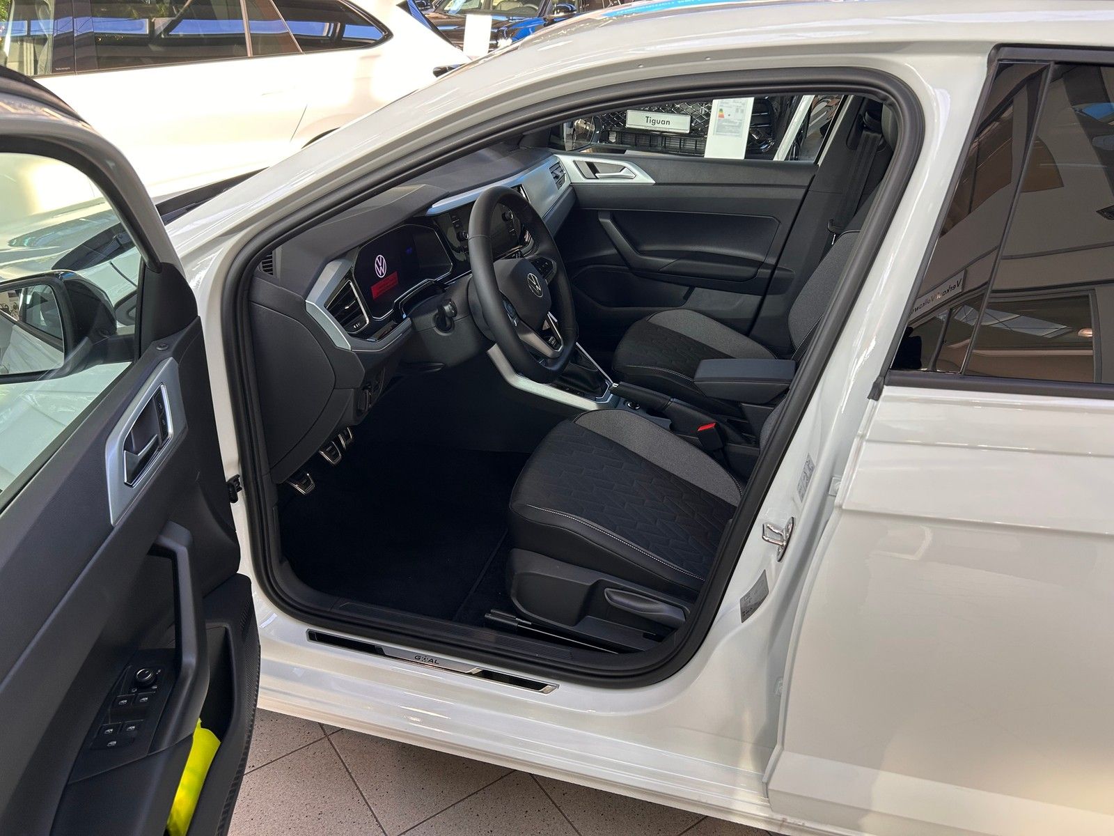 Volkswagen Polo - Bild 6