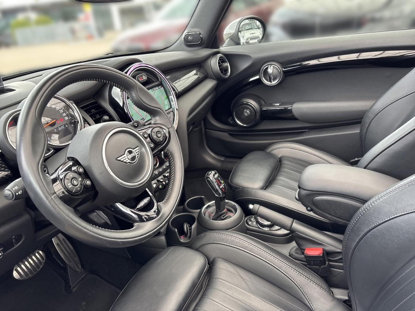 MINI Cooper S Cabrio JCW Trim Navi HeadUp HK DAB LED