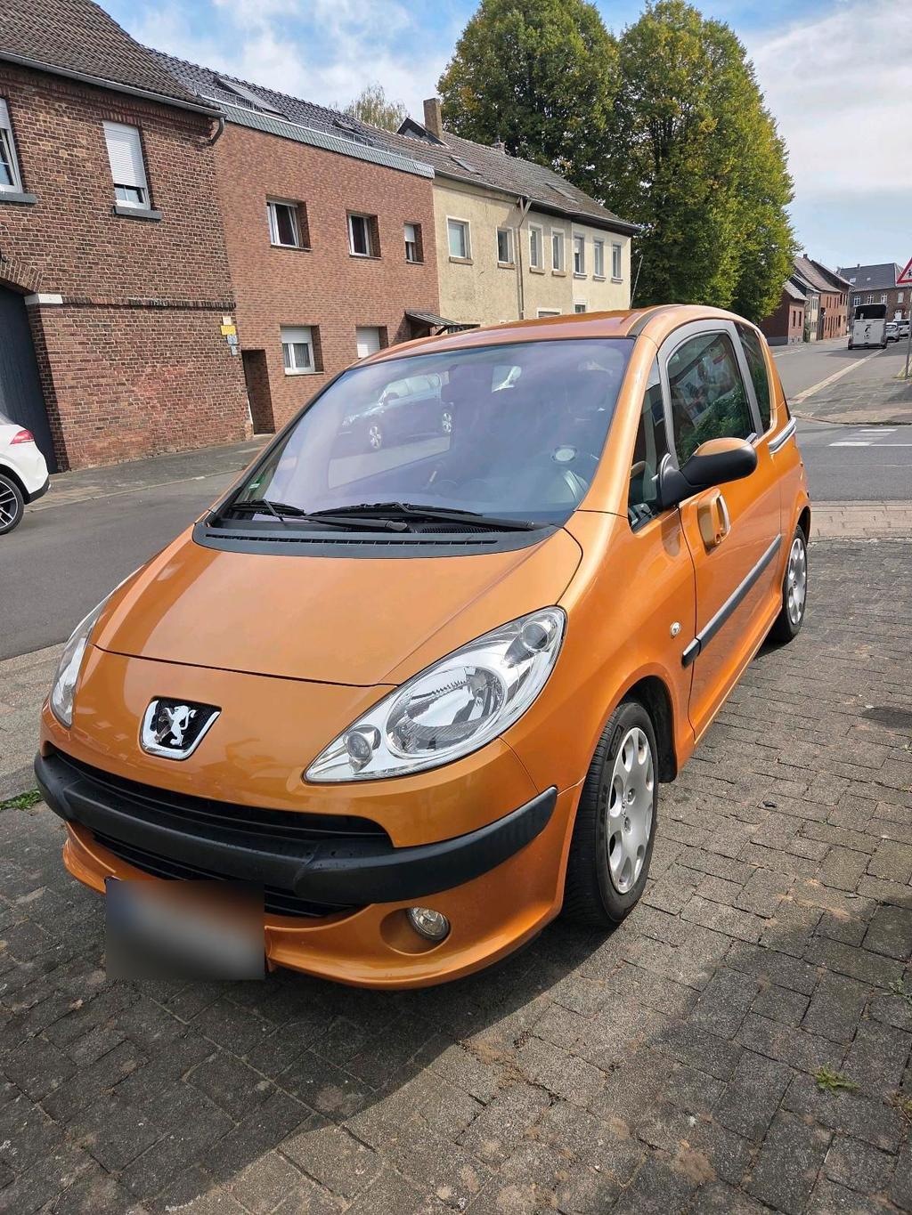 Peugeot 1007 / Halbautomatik / Klima