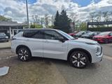 Mitsubishi Outlander 2.4L PHEV TOP 2-Farb - Mitsubishi Outlander: Top