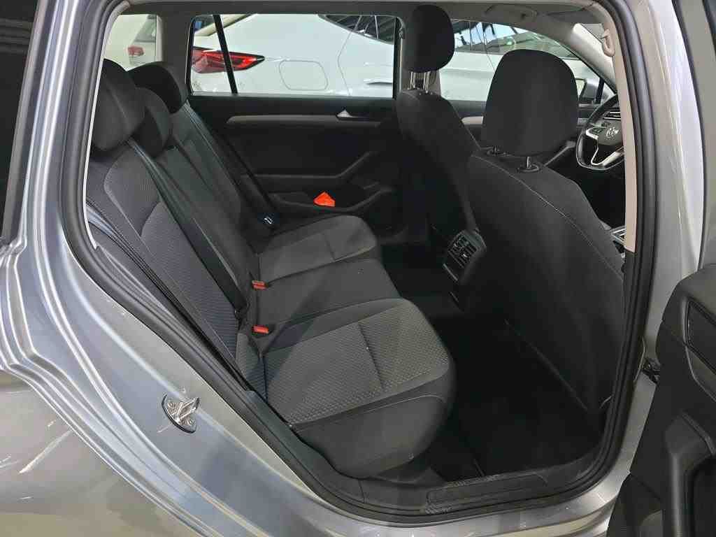 Volkswagen Passat Variant - Bild 9