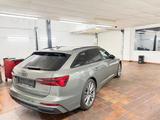 Audi A6 Avant 55 TFSI e quattro/3xS-Line/Led/Head-Up/ - mit Hybrid-Antrieb: Teilleder, mit Navigationssystem, Kombi