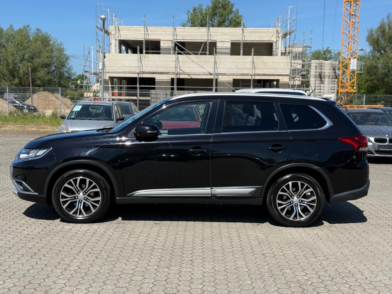 Mitsubishi Outlander SUV-Star+ 4WD