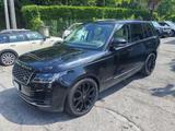 Land Rover Range 3.0 l6 Vogue - Land Rover Range Rover Vogue mit Hybrid-Antrieb (Benzin/Elektro)