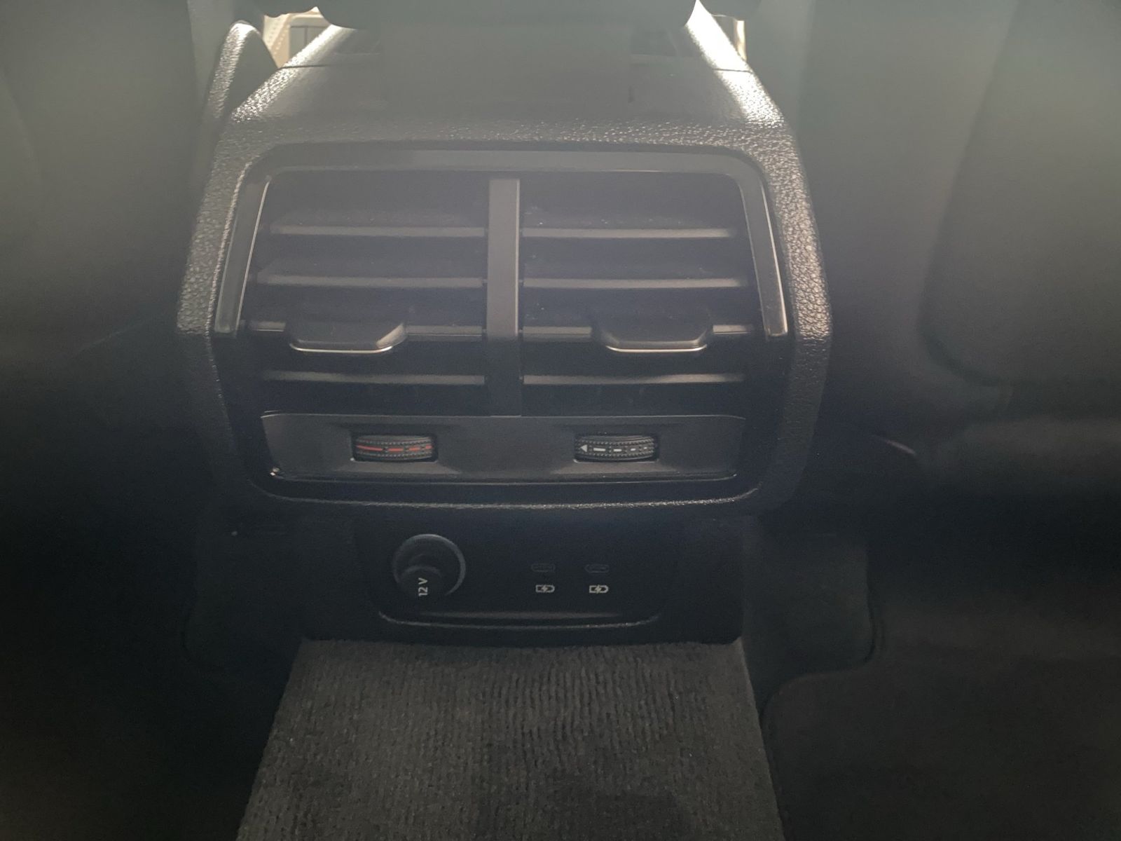 Audi Q3 - Bild 18