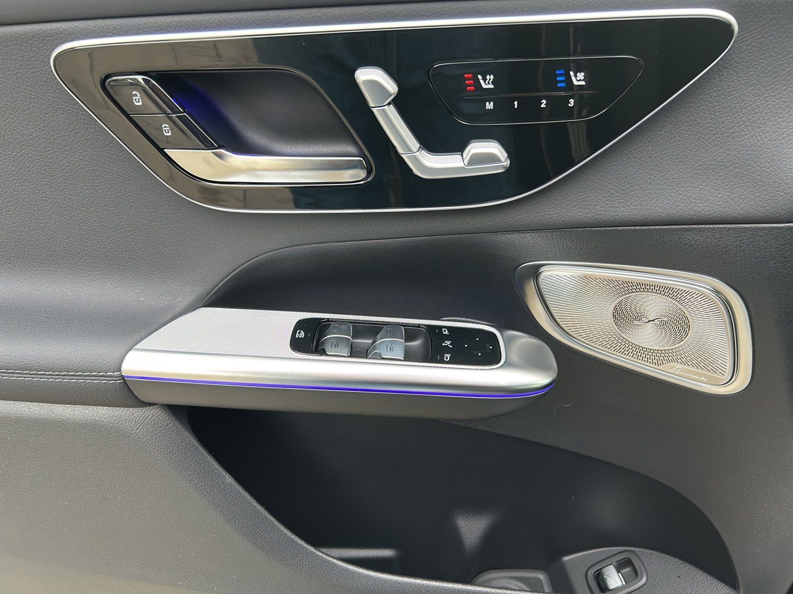 Fahrzeugabbildung Mercedes-Benz GLC 450 d 4M Coupé AMG Sitzklima PANO Burmester