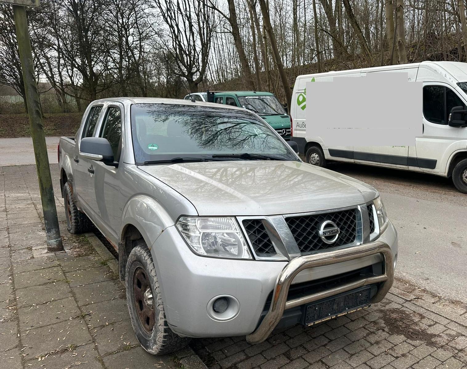 Nissan Navara Pickup King Cab XE 4X4