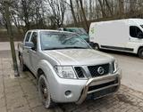 Nissan Navara Pickup King Cab XE 4X4 - Nissan Navara in Essen