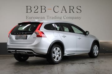 Volvo V60 Cross Country - 4
