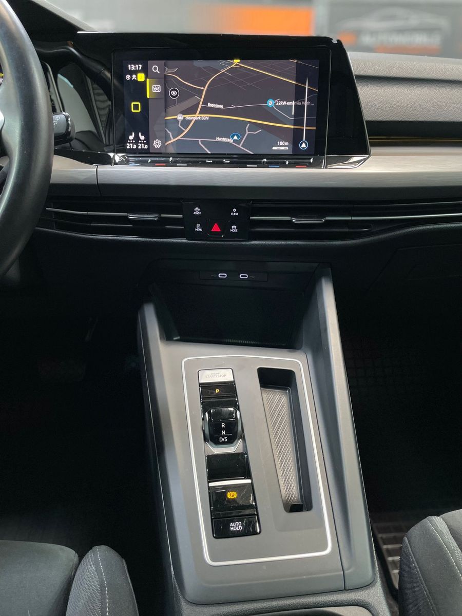 Fahrzeugabbildung Volkswagen Golf Style Highline #Virtual#LED#ACC#Pano#Ambien
