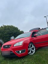 Ford Focus MK2 ST - Look / TÜV 09/27 - Ford Focus aus 2005: ST