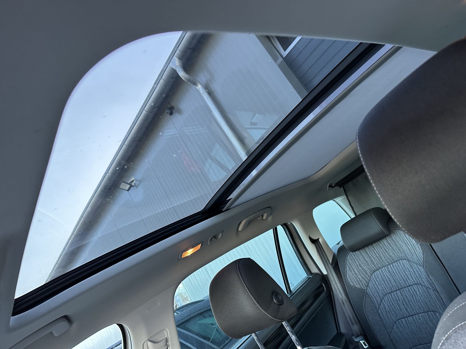 Fahrzeugabbildung SKODA Kodiaq Style 4x4 NAV+LED+AHK+PANO+KAMERA+18ZO+PP