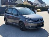 Volkswagen Touran Cup*KAMERA*SHZ*SCHECKHEFT - Volkswagen Touran mit Benzin-Antrieb: Limousine