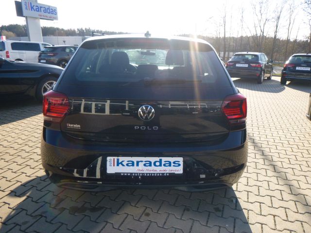 Fahrzeugabbildung Volkswagen Polo VI Trendline >Sitzheiz/Einparkhilfe<
