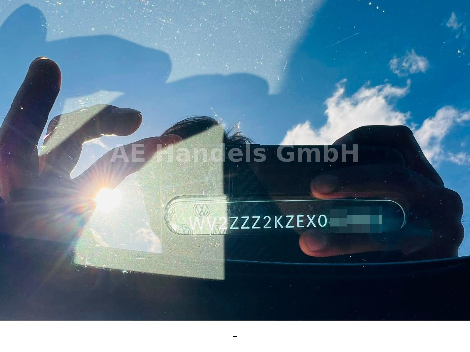 Volkswagen Caddy 2013 — photo 16