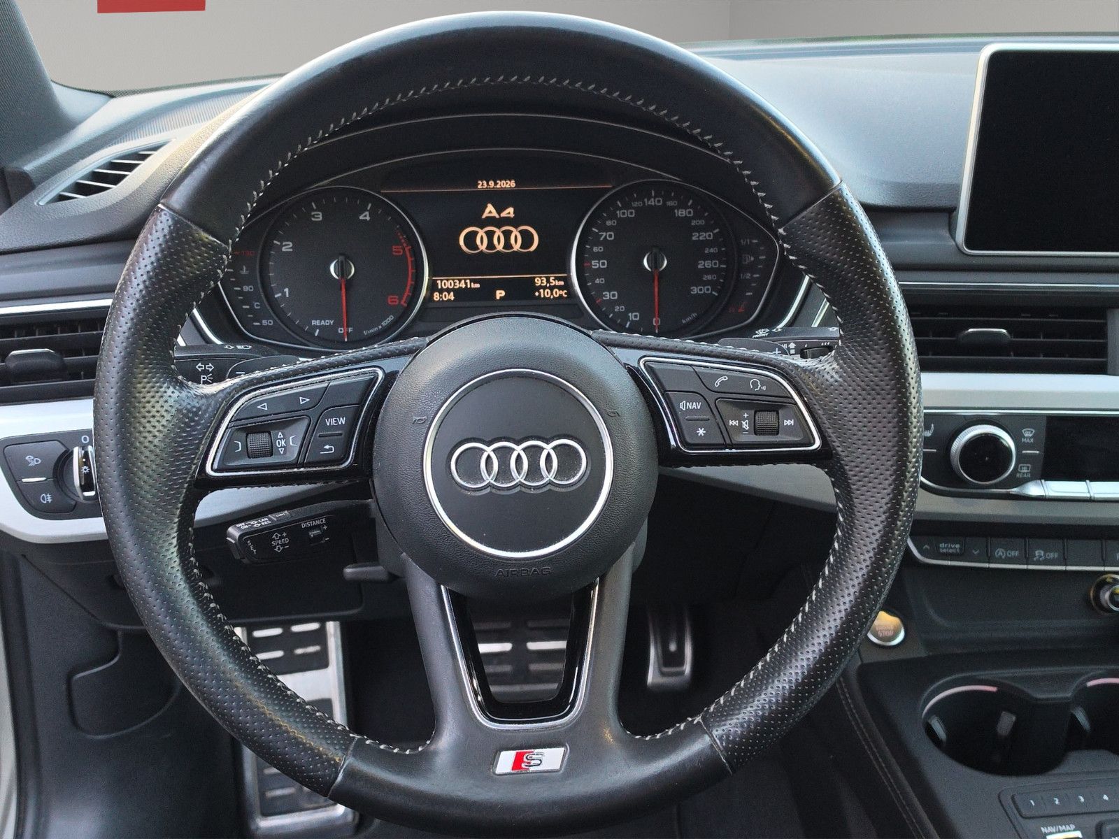 Fahrzeugabbildung Audi A4 AVANT SPORT S-LINE AUTOMATIK AUS 1.HAND