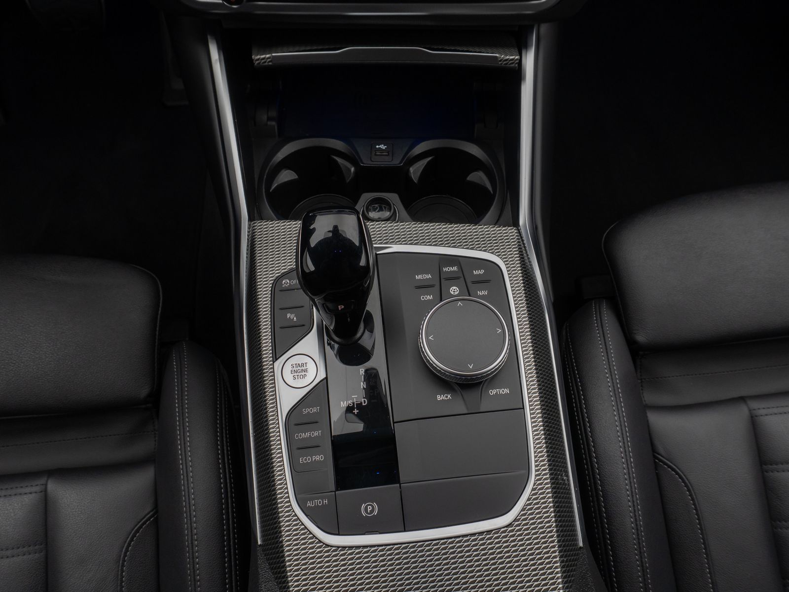 Fahrzeugabbildung BMW 320d M Sport Kamera Laser DAB HiFi Komfort Alarm