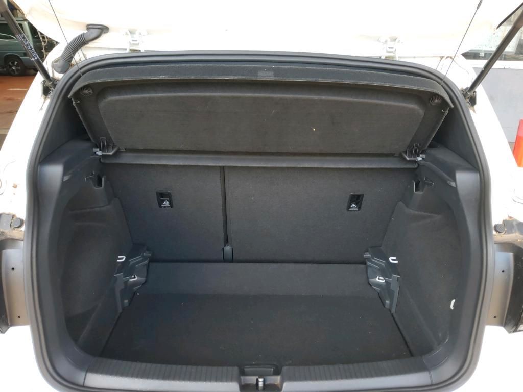 Volkswagen Golf - Bild 10