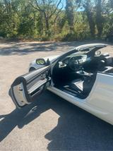 BMW 320i Cabrio - - BMW 320 mit Benzin-Antrieb: Cabrio