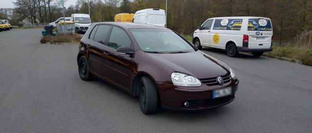 Volkswagen VW Golf 5 2.0 FSI Individual