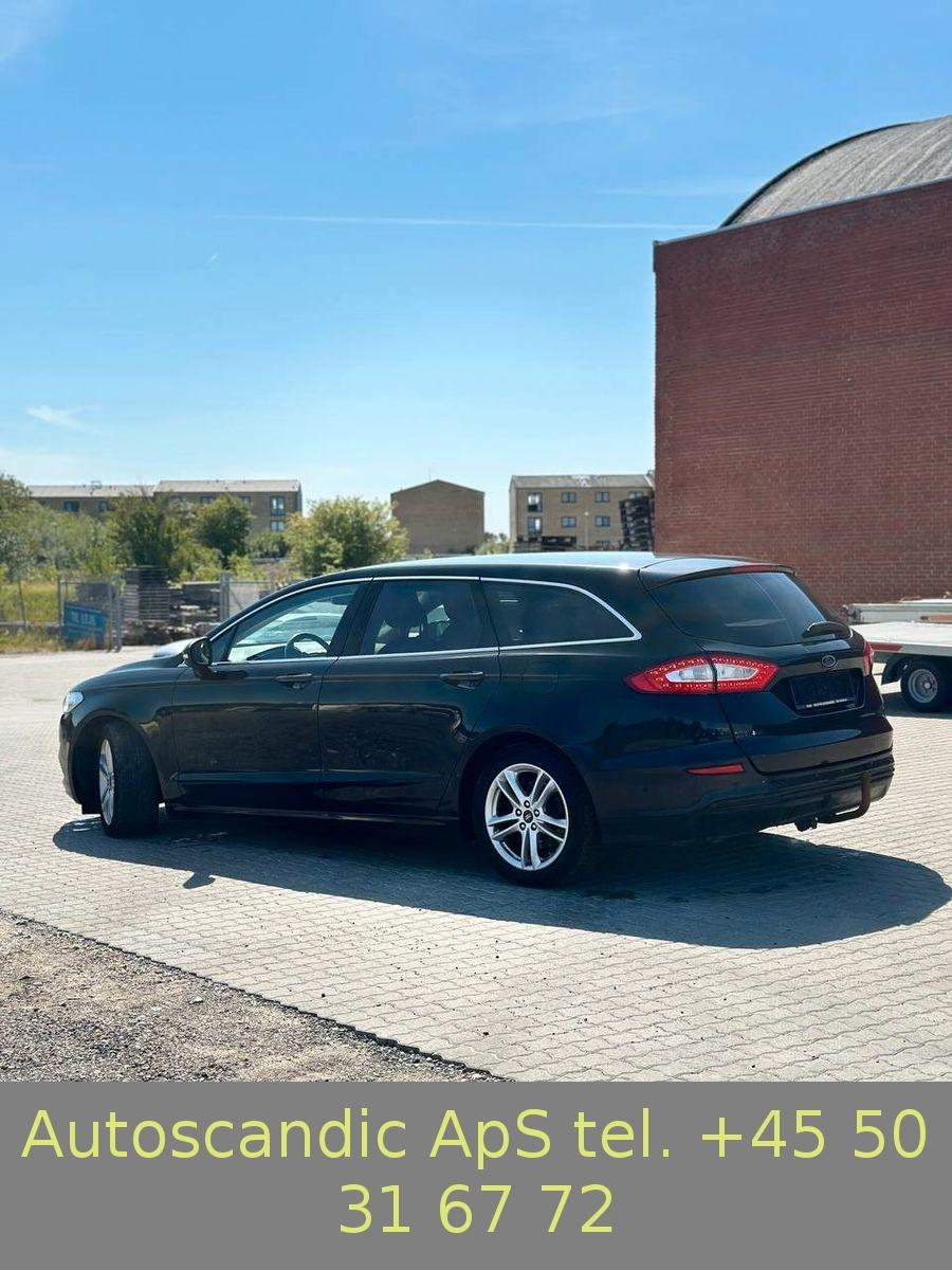 Ford Mondeo 2015 — photo 12