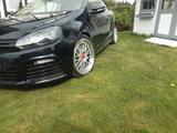 Volkswagen Golf 6 R Cabriolet mit 19' Tiefbettfelgen etc... - : Cabrio, mit