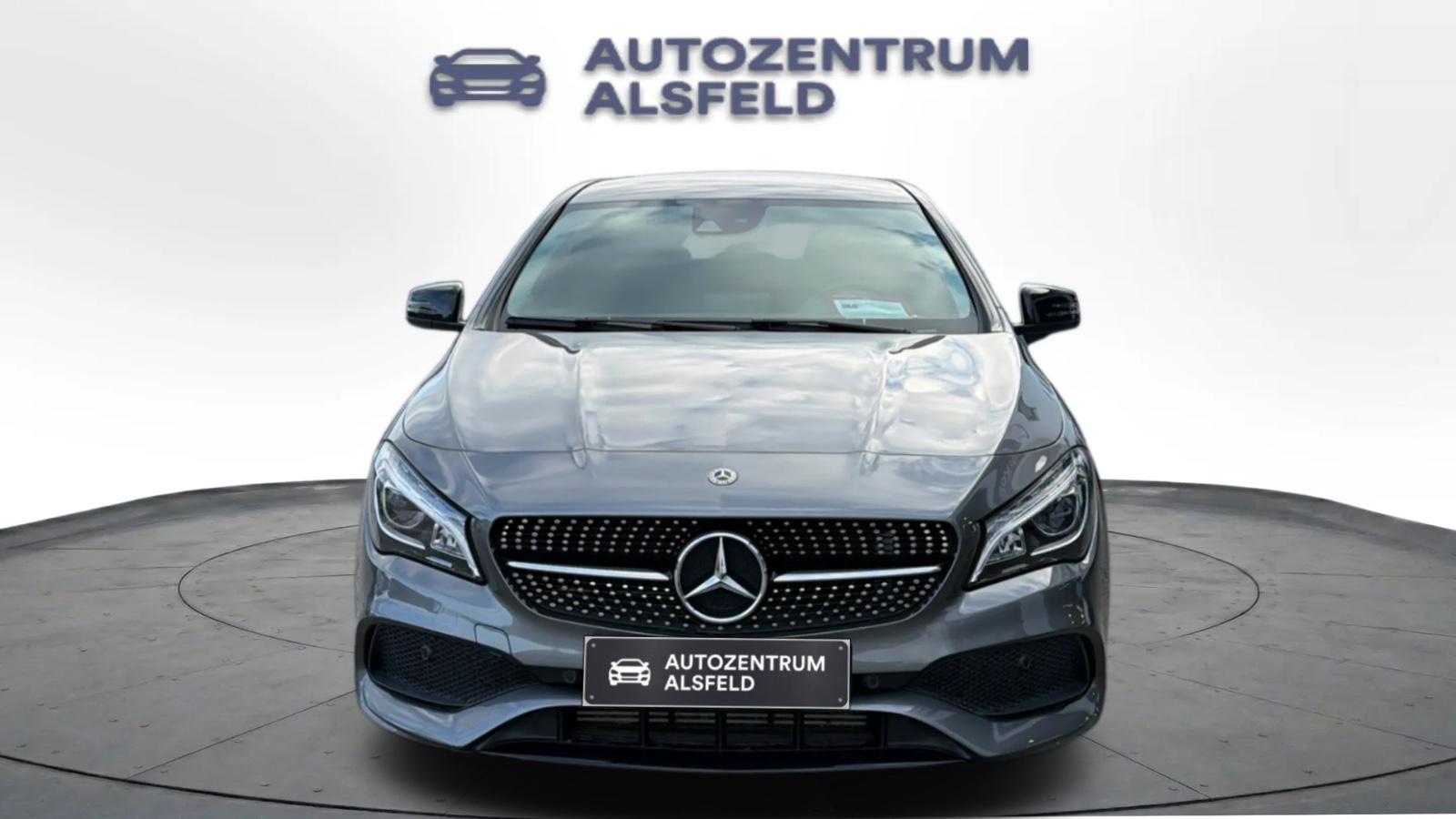 Mercedes-Benz CLA 200 CLA -Shooting Brake  UrbanStyle AMG Edi