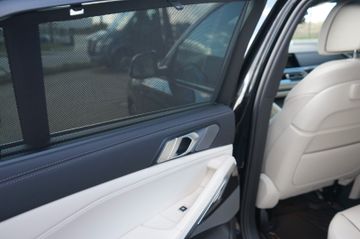 Fahrzeugabbildung BMW X6 xDrive 40 d M Sport Pano NETTO EXPORT