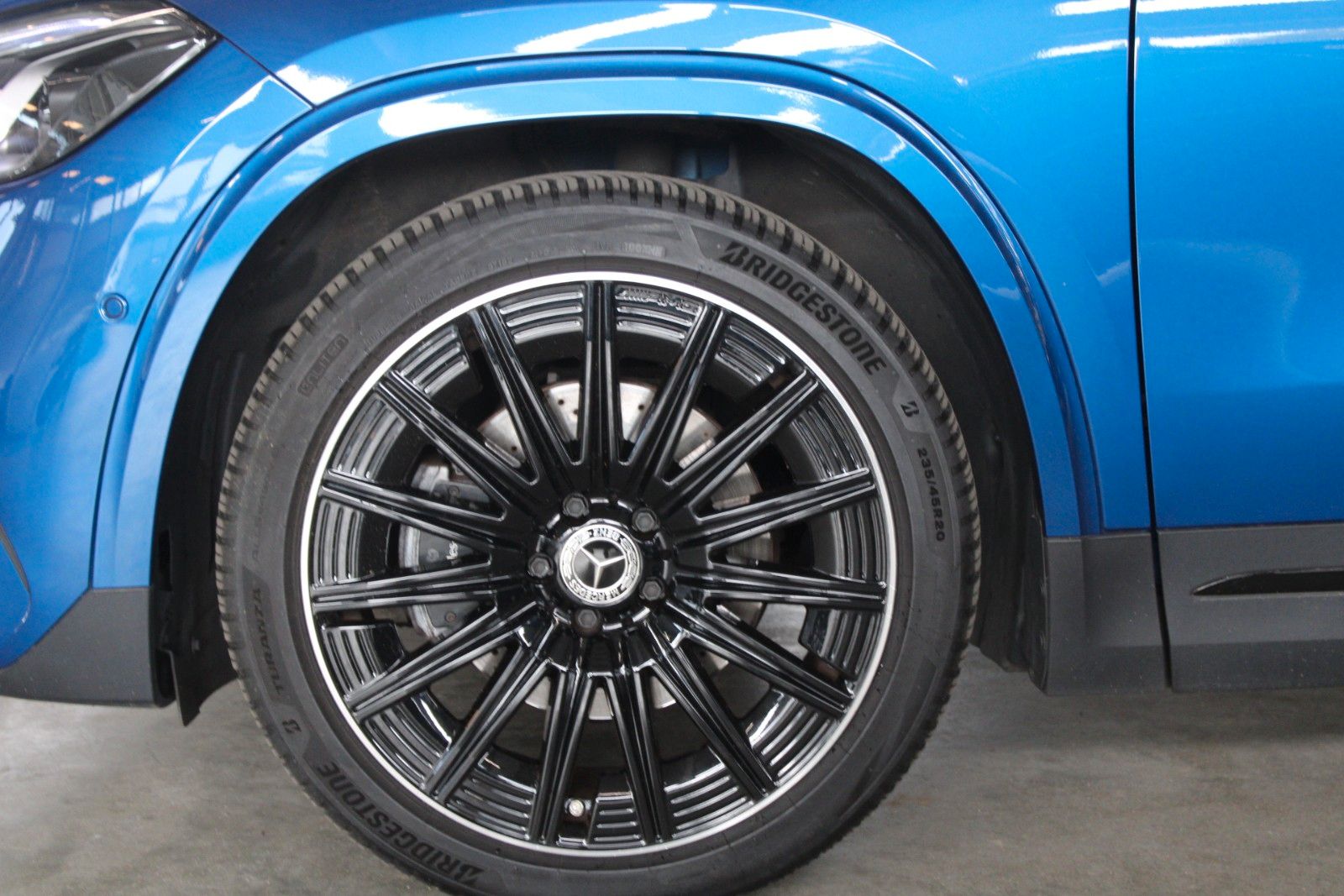 Fahrzeugabbildung Mercedes-Benz GLA 200 d Aut. AMG-Line Adv. Plus Multibeam MBUX