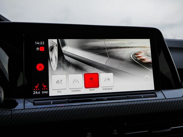 Golf VIII 2.0 TDI R-Line SHZ MATRIX-LED NAVI ACC