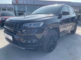 Jeep Compass Red Mild-Hybrid FWD - Jeep Compass: Red