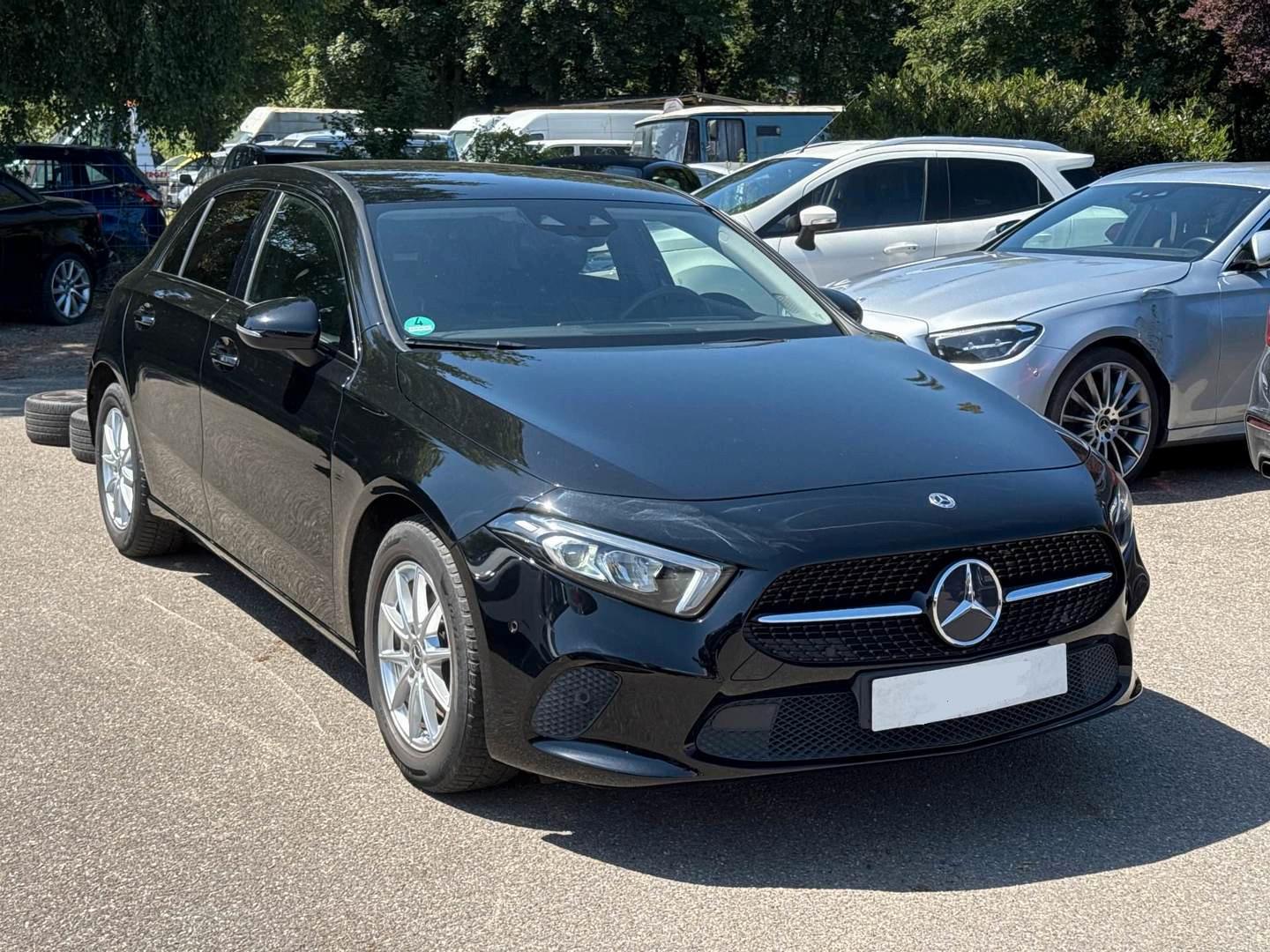 Mercedes-Benz A 180 Prog*MBUX*WIDESCREEN*LED+SPUR*ARGUMENT REA