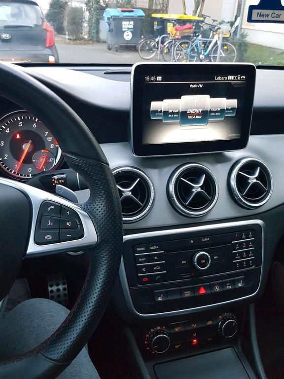 Mercedes-Benz CLA 200