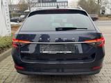 Skoda Superb Combi 2.0 TDI DSG Style1HAND*RFK*LED*TOTW - Skoda Superb in Duisburg