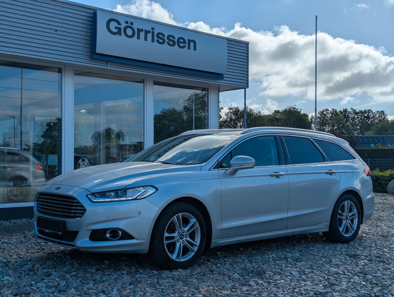 Ford Mondeo Titanium Navi Kamera ACC Memorysitze