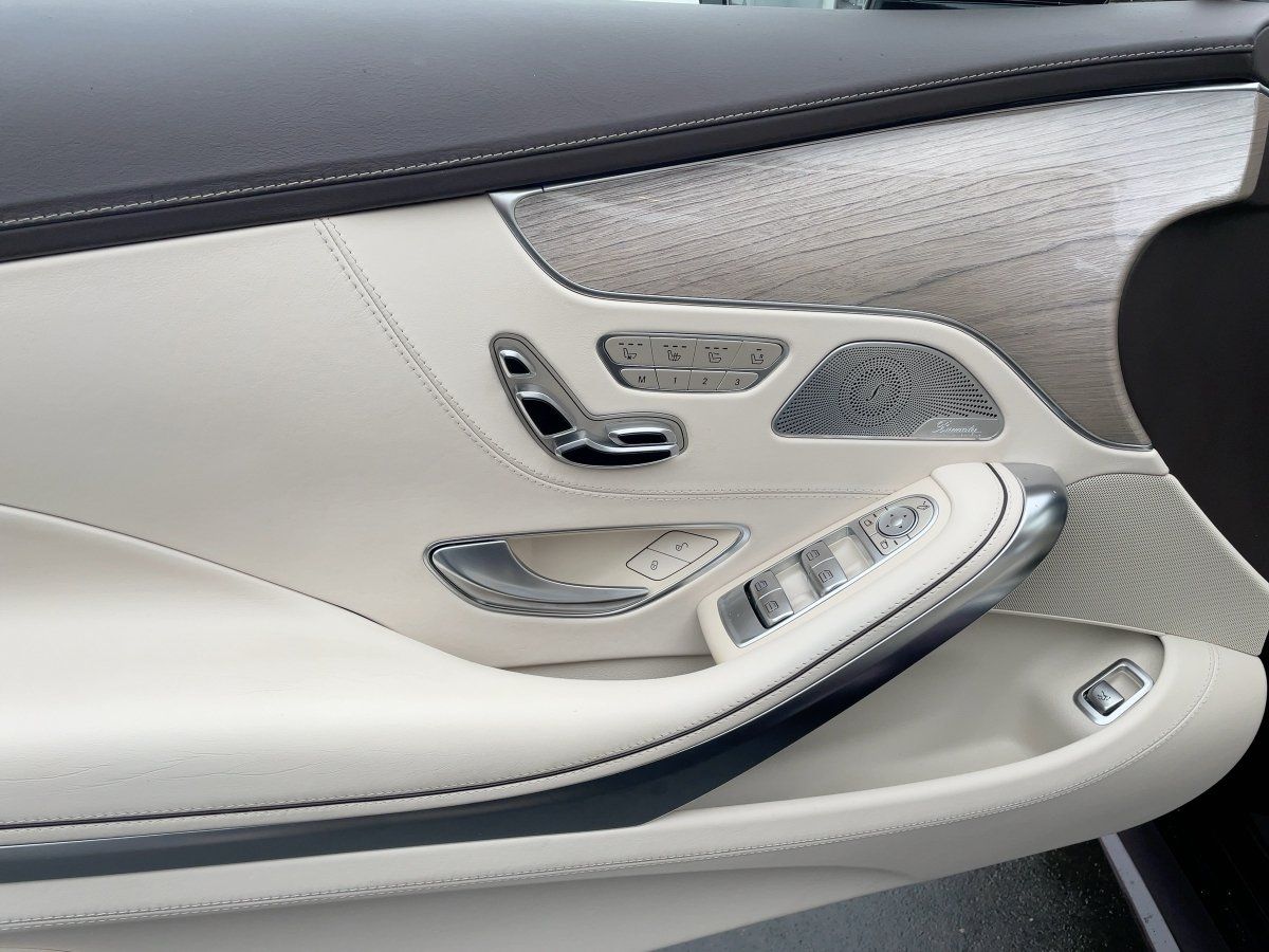 Fahrzeugabbildung Mercedes-Benz S 560 4M Coupe AMG/Exklusiv/Burm.-3D/HuD/21 Zoll