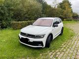 Volkswagen Tiguan 2.0 TDI SCR 140kW DSG 4MOTION Highlin... - Volkswagen Tiguan: 140