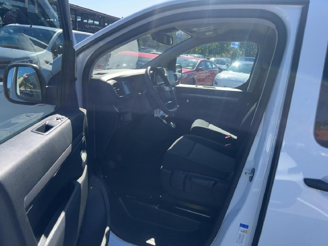 Fahrzeugabbildung Toyota Proace Verso L1 2,0*Comfort*Travel Paket *8-S.