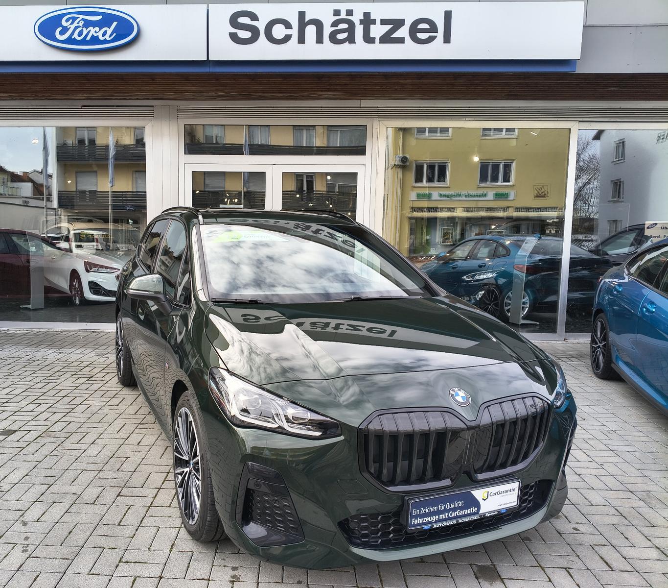 BMW 2 Active Tourer 218 i M Sport UVP: 55.040,02 €