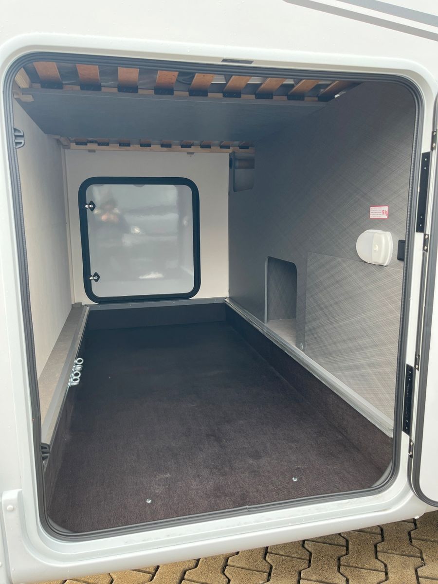 Fahrzeugabbildung Etrusco T 6.9 SBC *Hubbett*iConic*Komfort Plus*