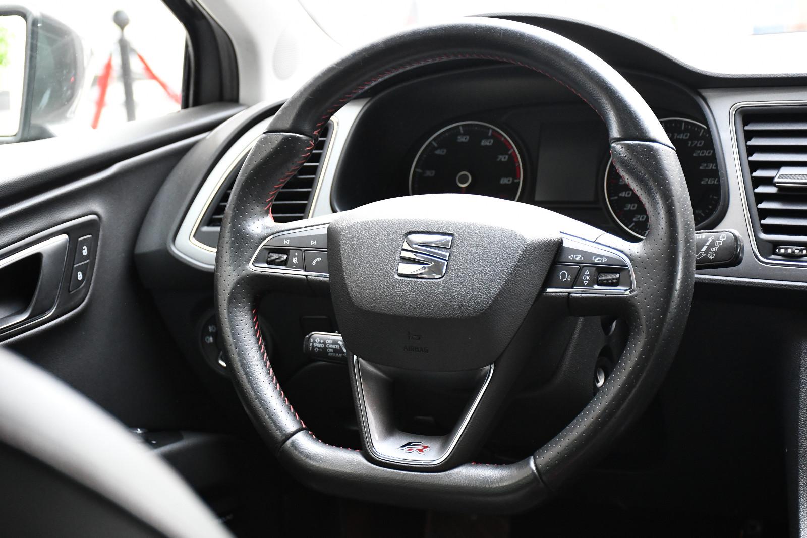 SEAT Leon ST FR 1.8 TSI DSG – 180 ch – LED – Navigation - 1ère main