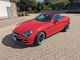 Mercedes-Benz SLK 200 - Top Zustand  - Mercedes-Benz SLK 200: Rot