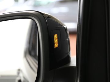 Volkswagen Caddy TDI DSG STYLE NAV STANDH AHK 5J GARANTIE