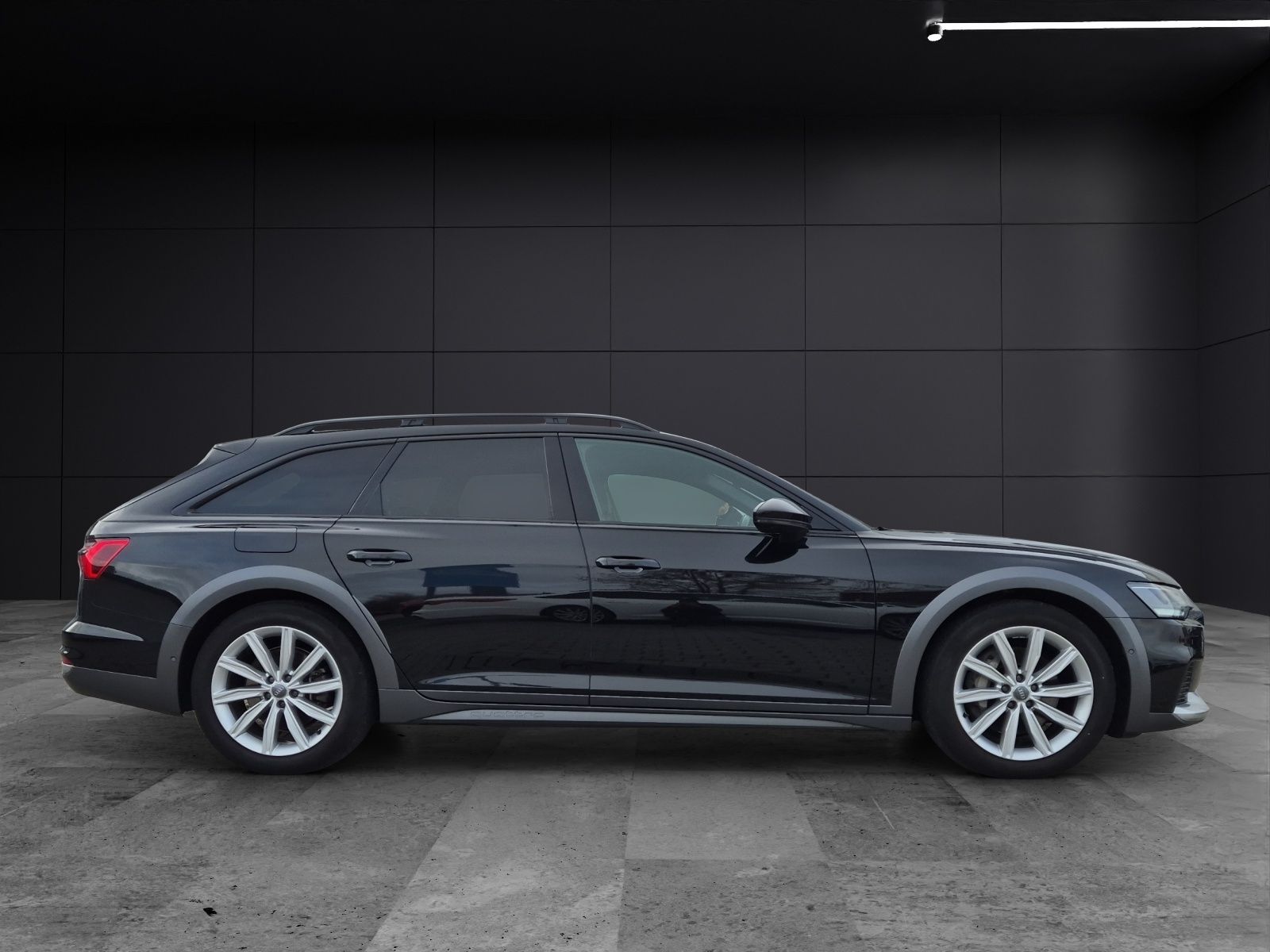 Fahrzeugabbildung Audi A6 Allroad quattro 45 TDI LED Navi Luft AVC HUD