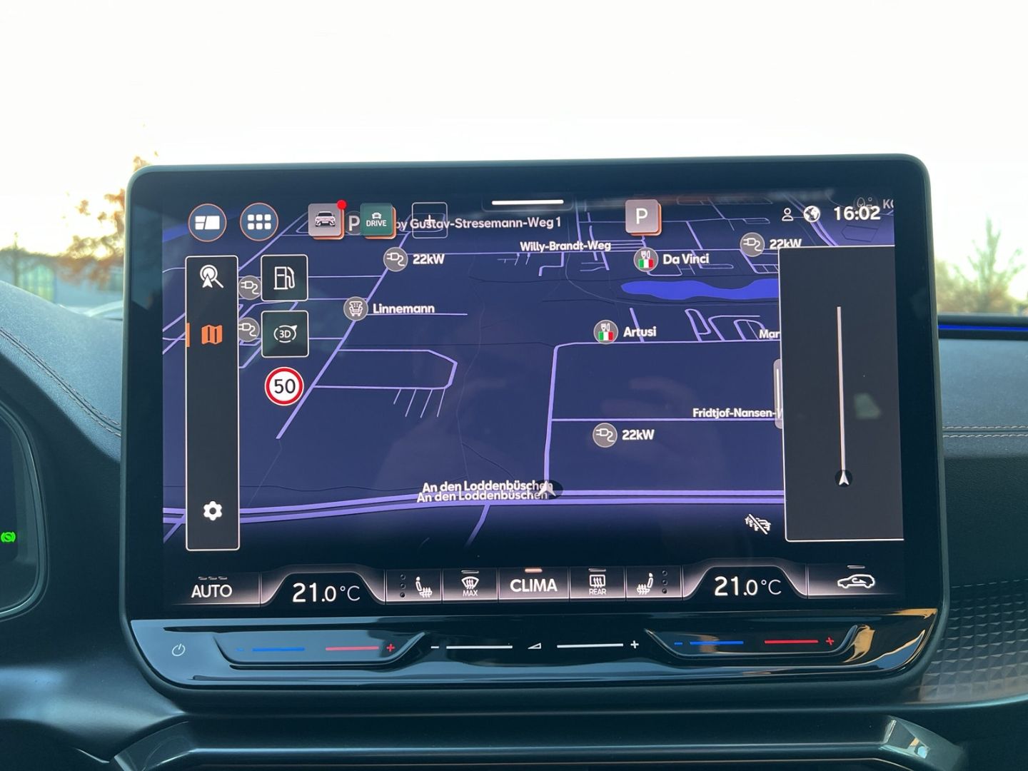 Fahrzeugabbildung CUPRA Leon Sportstourer 1.5 eTSI AD El. Panodach SHZ