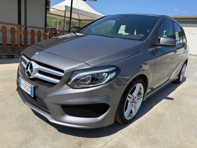 MERCEDES-BENZ B 200