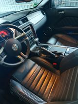 Ford Mustang V8 5.0 - Ford Mustang aus 2011